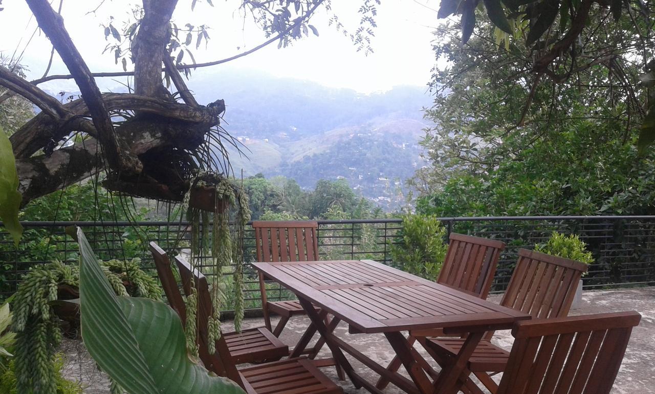 Selyna Sky Terrace Bed and Breakfast Kandy Buitenkant foto